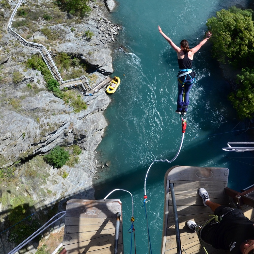 Meet your Posher, Isabel